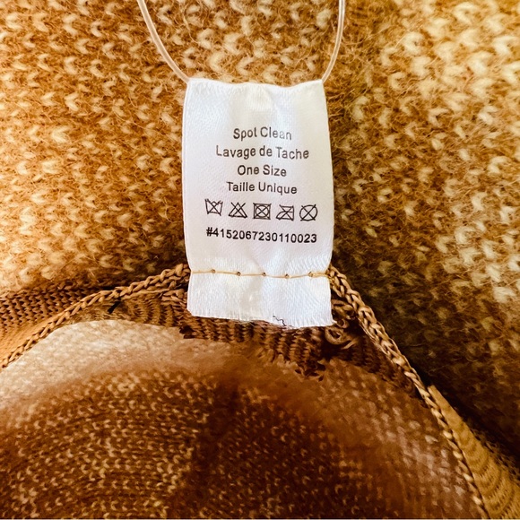 Anthropologie Cozy Bucket Hat - Picture 5 of 5